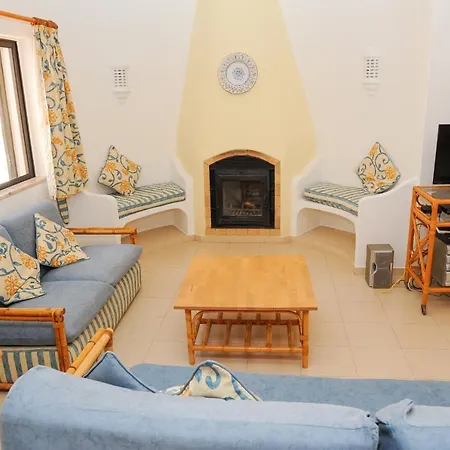 Vivenda Cinquenta E Sete * Carvoeiro (Lagoa)