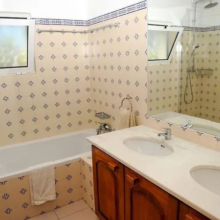 Villa Vivenda Cinquenta E Sete