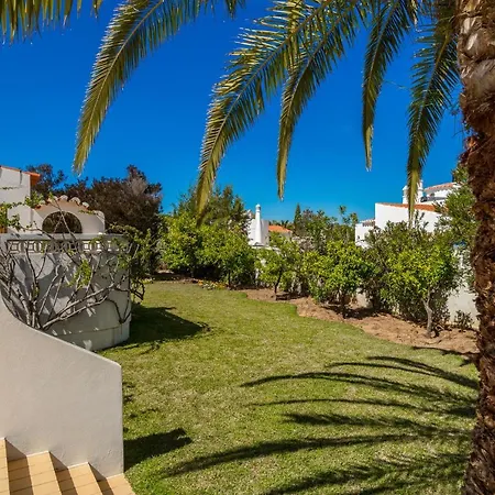 Villa Vivenda Cinquenta E Sete